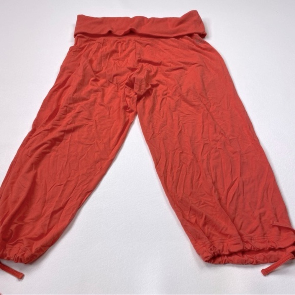 NEW Domyos Coral Fold Waist Cropped Casual Pants Size Medium Super Soft